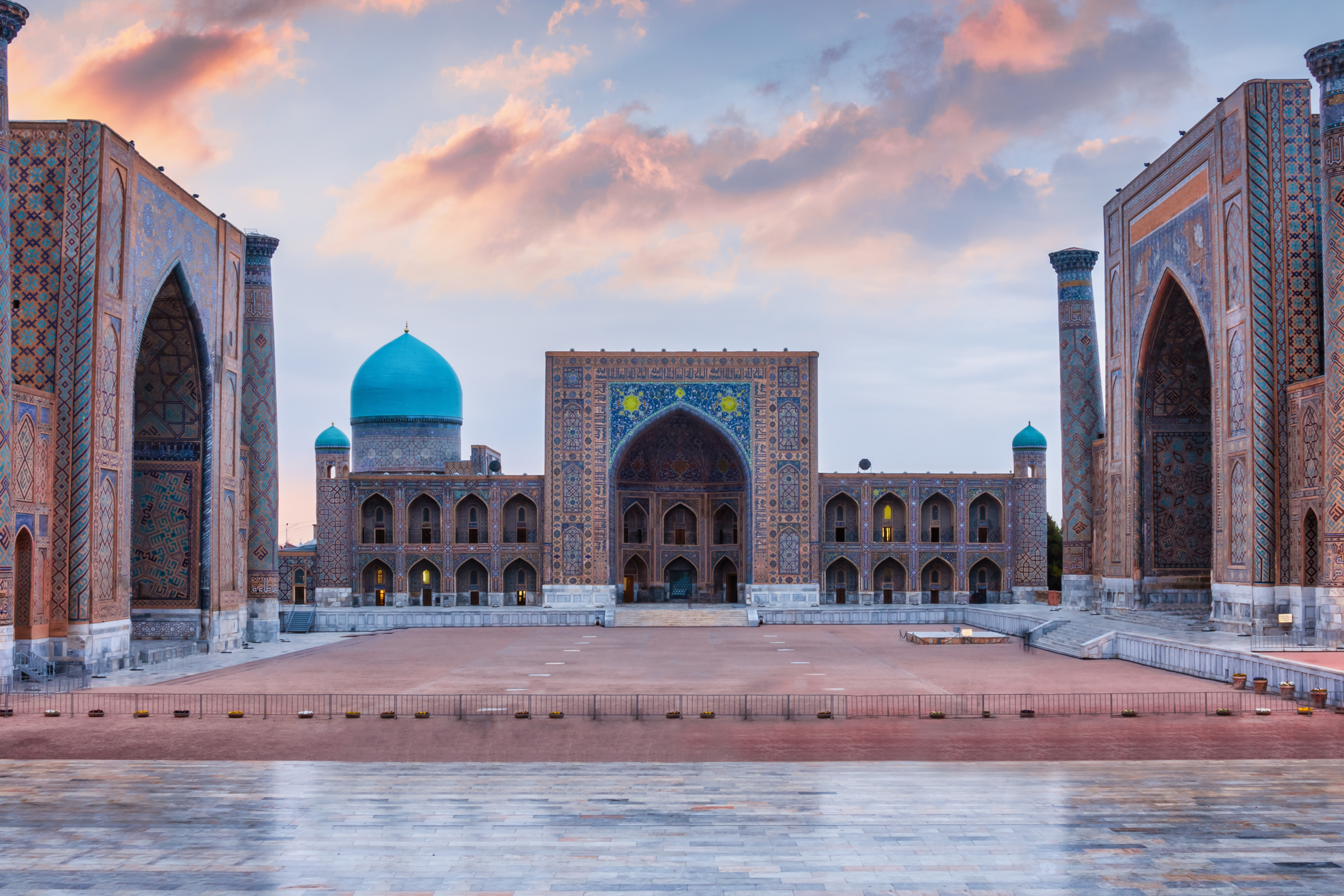 Uzbekistan_Samarkand_RegistanSquarePanorama-2400x1600-0f642a7