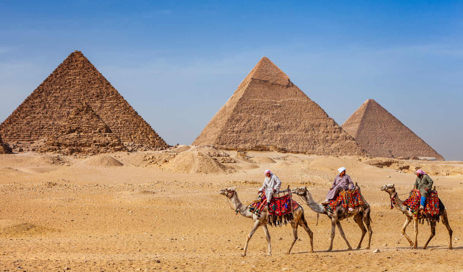 Explore Egypt live online with the travel experts. Discover vast landscapes, rich culture, and unforgettable adventures in one of the world’s most incredible destinations.